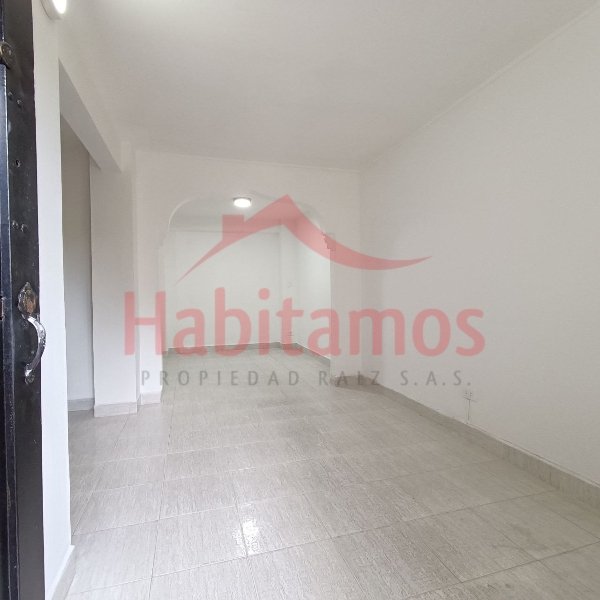 Apartaestudio en Arriendo en Santa Mónica, Medellín