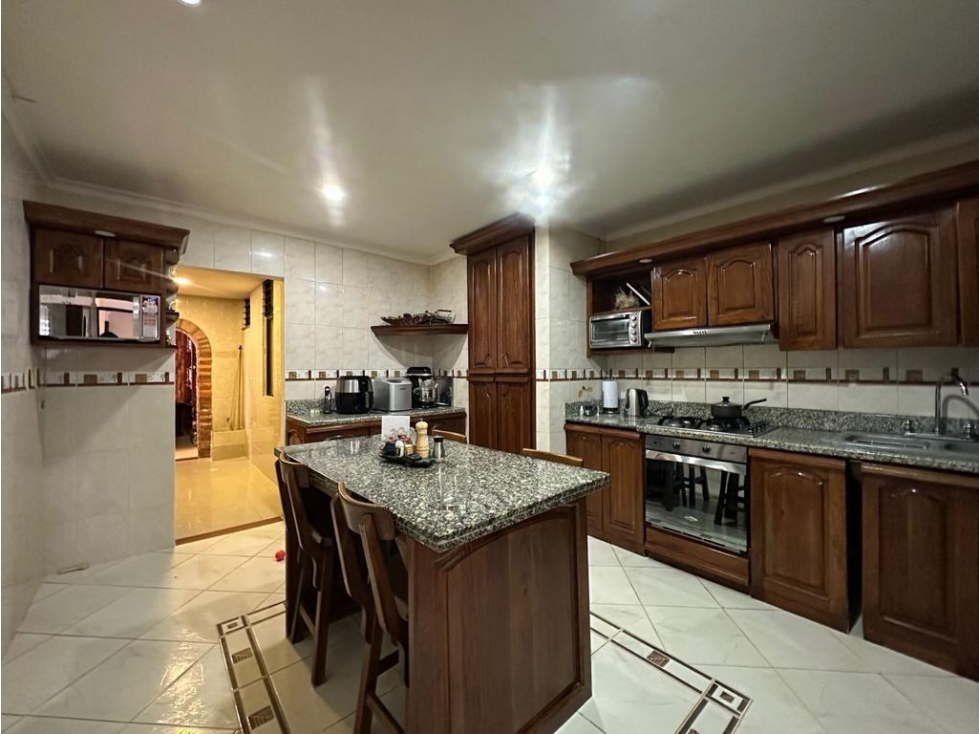 Apartamento en arriendo en El Tesoro, Medellín · foto 11 de 24
