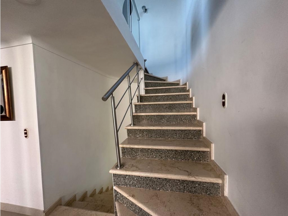 Apartamento en arriendo en El Tesoro, Medellín · foto 18 de 24