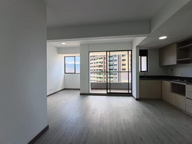 Apartamento de 2 alcobas en arriendo en San Diego, Medellín, 64 m² · foto 3 de 13