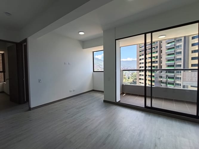 Apartamento de 2 alcobas en arriendo en San Diego, Medellín, 64 m² · foto 4 de 13