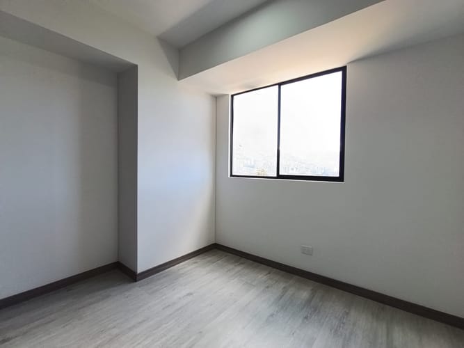 Apartamento de 2 alcobas en arriendo en San Diego, Medellín, 64 m² · foto 9 de 13