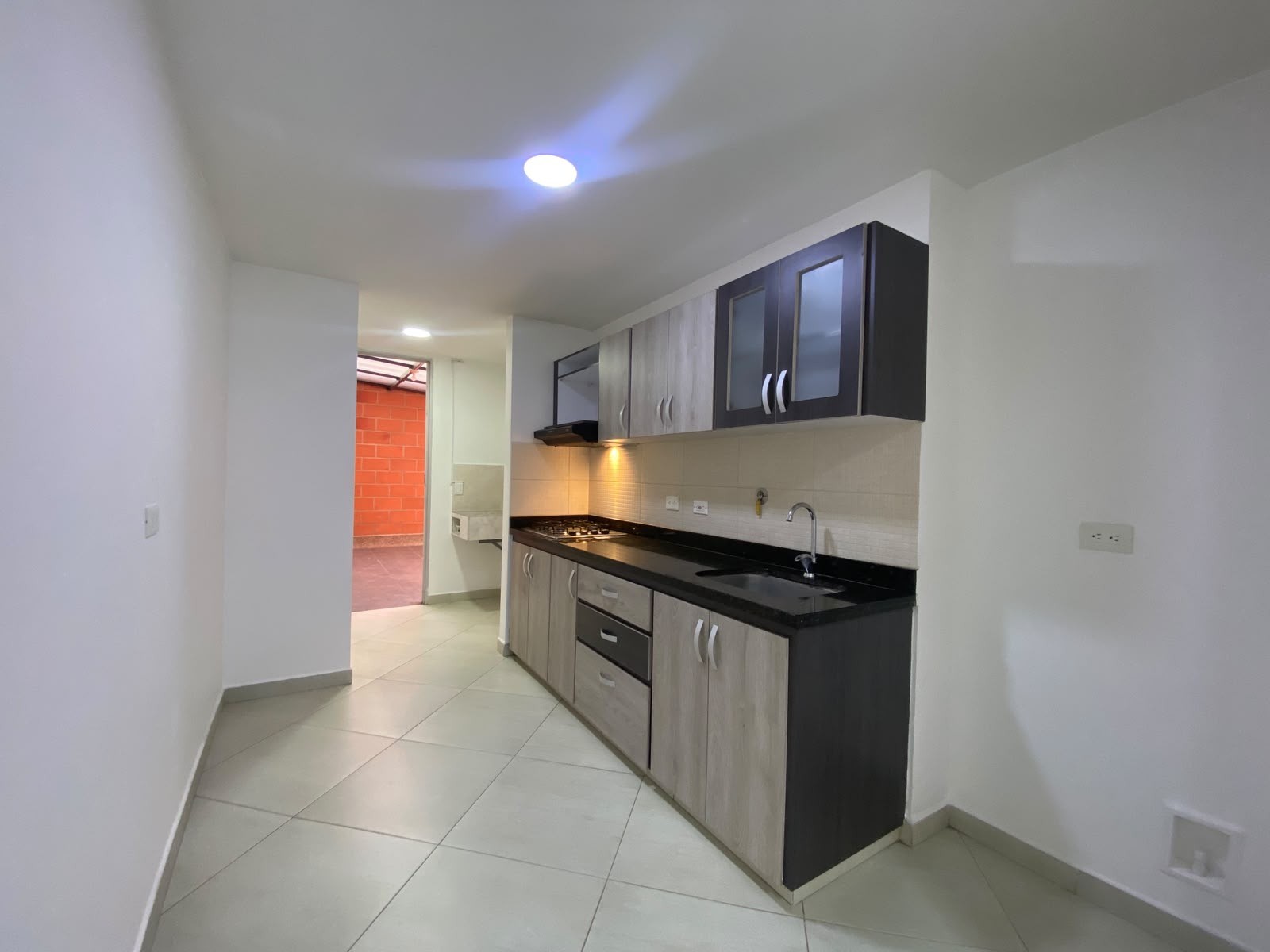 Apartamento en arriendo en Laureles, Medellín · foto 2 de 24