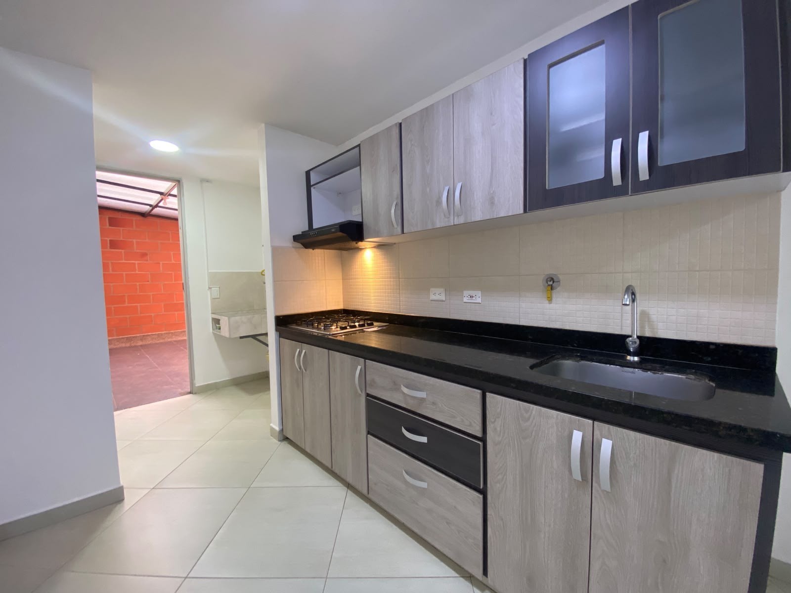 Apartamento en arriendo en Laureles, Medellín · foto 4 de 24