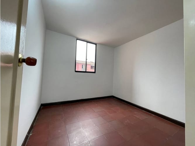 Apartamento de 3 alcobas en venta en Los Alcazares, Cali, 60 m² · foto 11 de 14