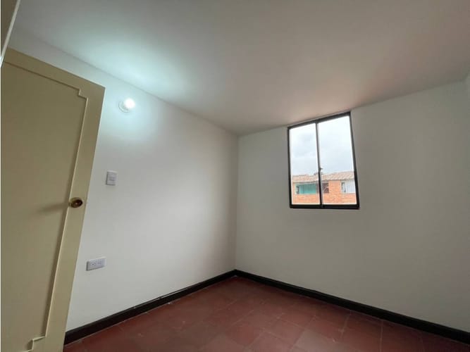 Apartamento de 3 alcobas en venta en Los Alcazares, Cali, 60 m² · foto 13 de 14