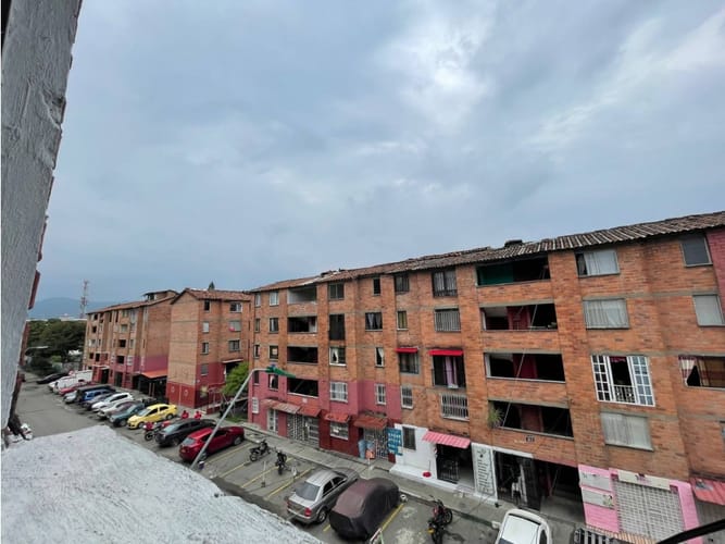 Apartamento de 3 alcobas en venta en Los Alcazares, Cali, 60 m² · foto 14 de 14