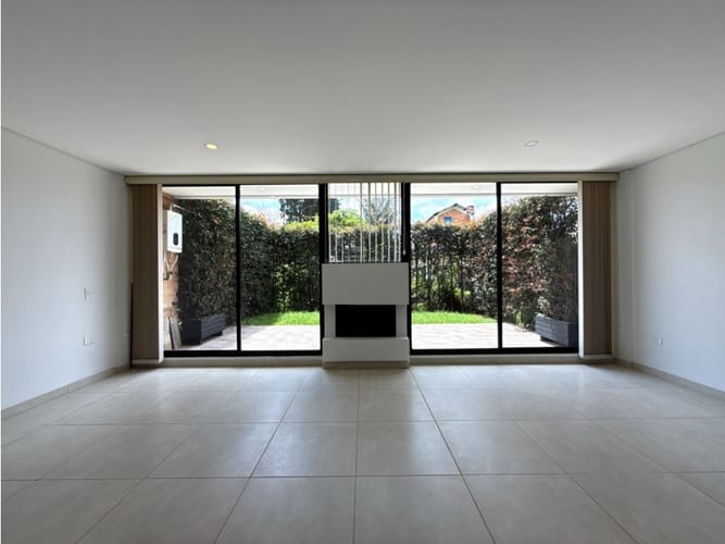 Casa de 3 alcobas en venta en Cerca De Piedra, Chía, 127 m² · foto 8 de 22