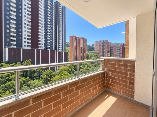 Apartamento de 3 alcobas en venta en La Doctora, Sabaneta, 68 m² · foto 2 de 18
