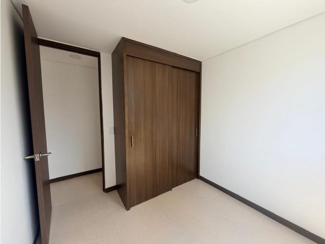 Apartamento de 3 alcobas en venta en La Doctora, Sabaneta, 68 m² · foto 7 de 18
