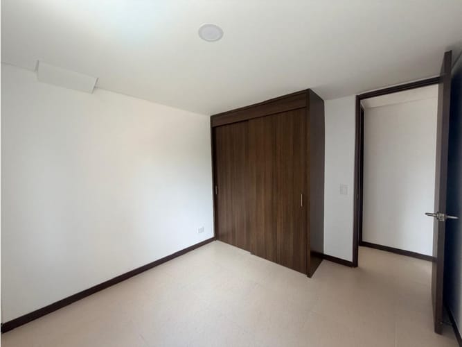 Apartamento de 3 alcobas en venta en La Doctora, Sabaneta, 68 m² · foto 15 de 18