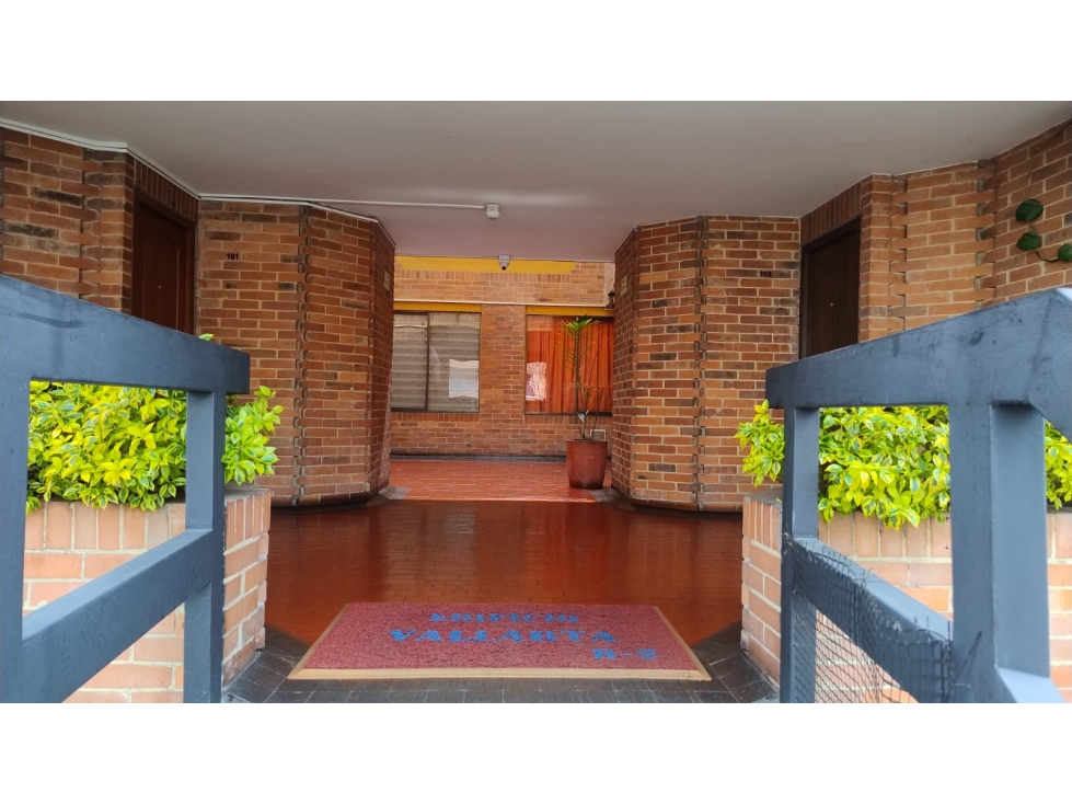 Apartamento en venta en Fontibon, Bogotá · foto 2 de 21