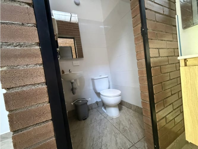 Local en arriendo en Las Granjas, Neiva, 88 m² · foto 8 de 20