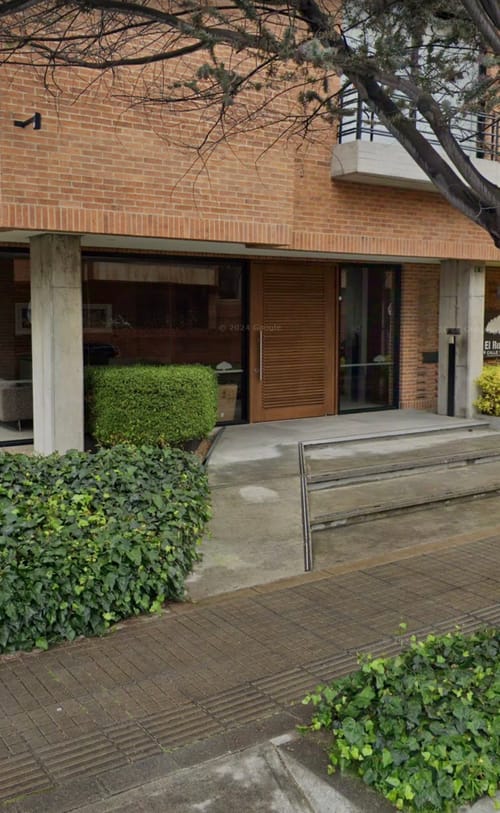 Apartamento de 2 alcobas en arriendo en Santa Barbara, Bogotá, 72 m² · foto 2 de 8