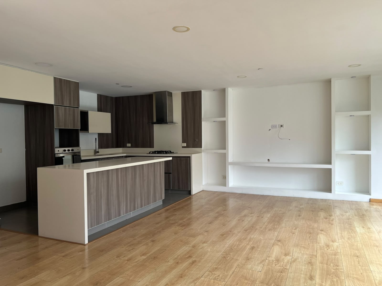 Apartamento en venta en Escobero, Envigado · foto 4 de 17