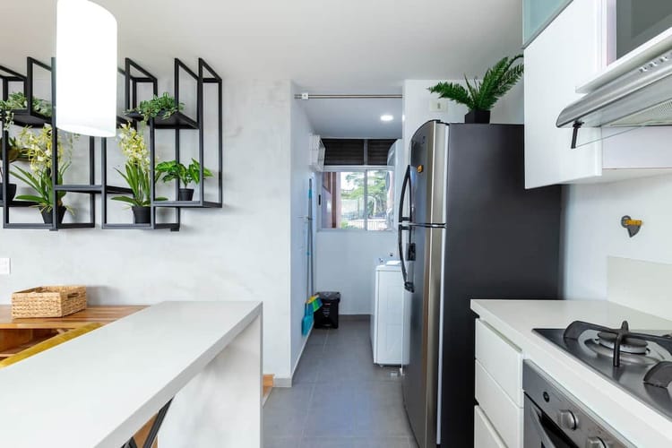 Apartamento de 2 alcobas en venta en El Poblado, Medellín, 75 m² · foto 13 de 24