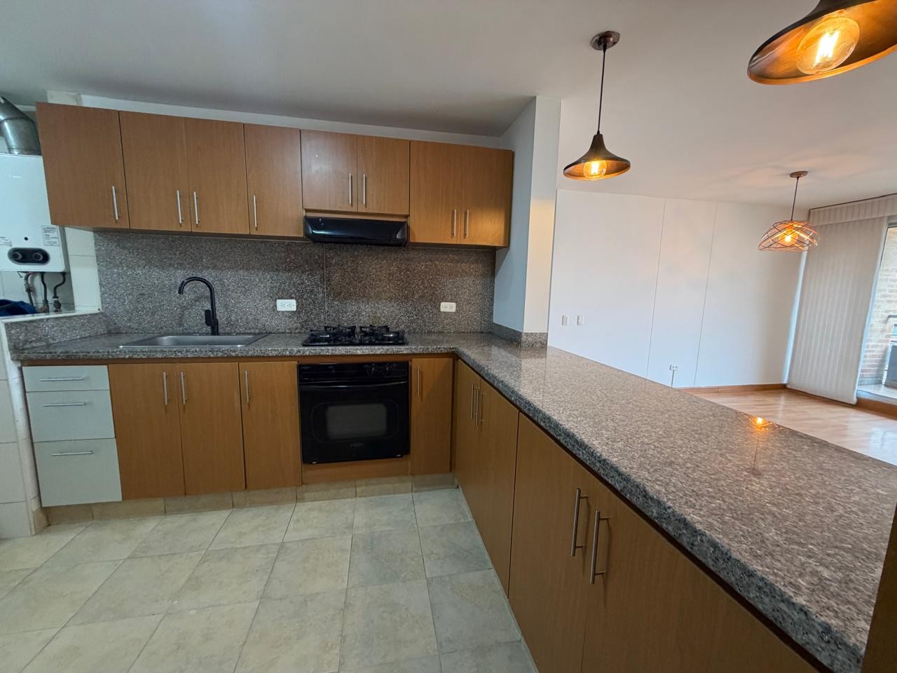 Apartamento en venta en Cedritos, Bogotá · foto 6 de 21