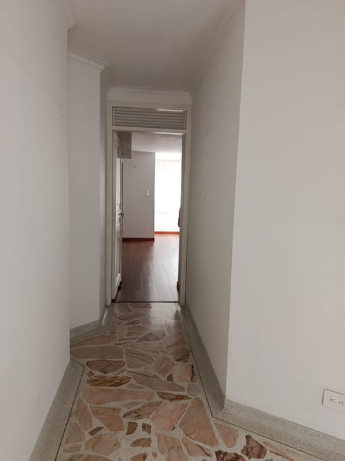 Casa de 13 alcobas en venta en Los Alpes, Pereira, 480 m² · foto 11 de 16