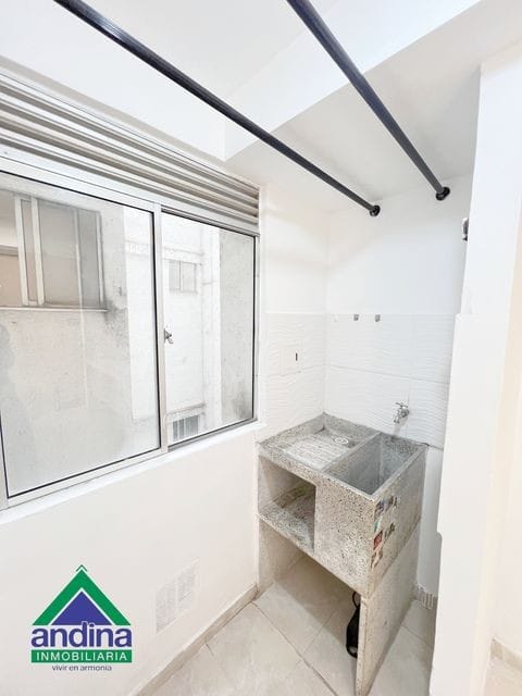 Apartamento de 3 alcobas en arriendo en Co. Miraflores, Piedecuesta, 60 m² · foto 16 de 18
