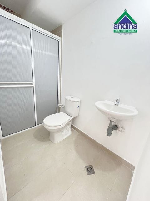 Apartamento de 3 alcobas en arriendo en Co. Miraflores, Piedecuesta, 60 m² · foto 15 de 18