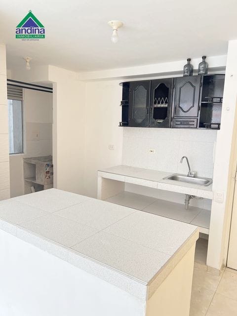 Apartamento de 3 alcobas en arriendo en Co. Miraflores, Piedecuesta, 60 m² · foto 9 de 18