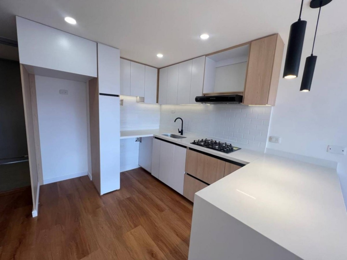 Apartaestudio en arriendo en Ciudad Salitre, Bogotá · foto 3 de 8