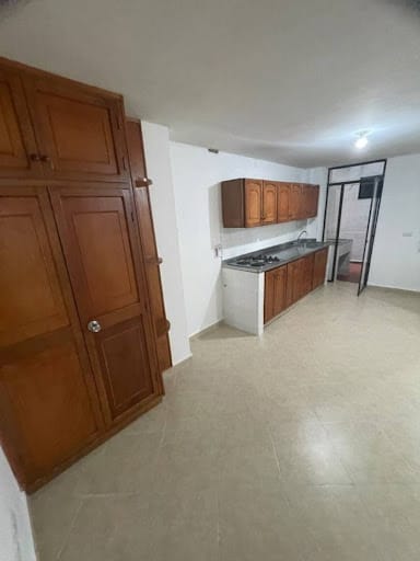 Apartamento de 2 alcobas en arriendo en La Magnolia, Envigado, 40 m² · foto 2 de 6