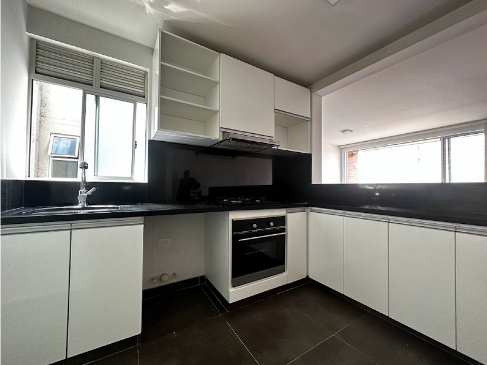 Apartamento en arriendo en Alejandria, Bogotá · foto 3 de 16