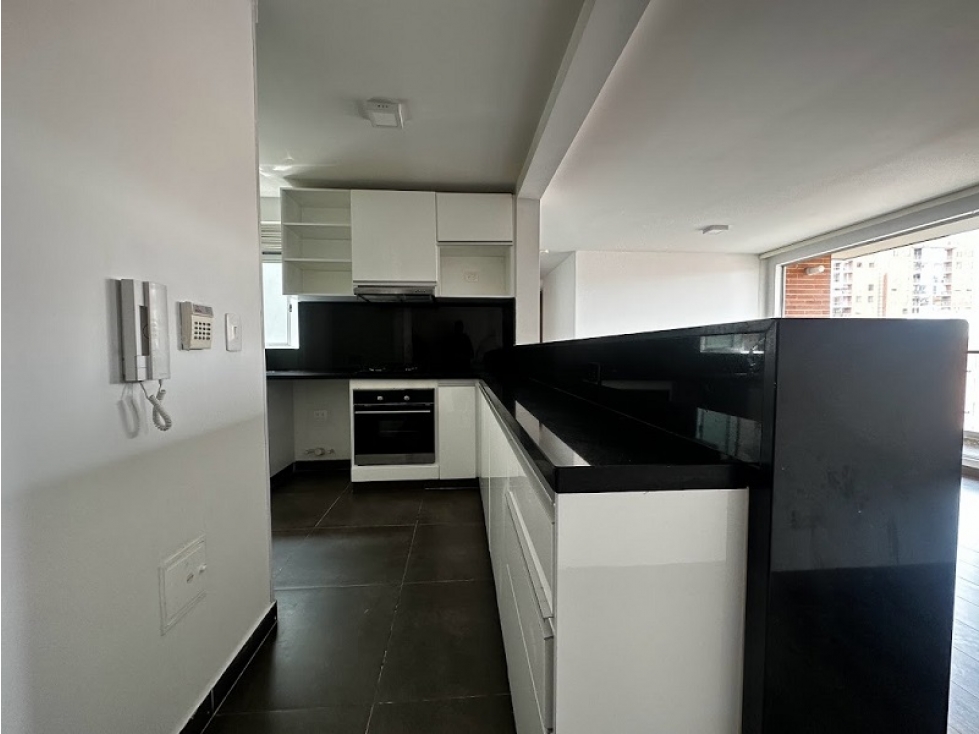 Apartamento en arriendo en Alejandria, Bogotá · foto 5 de 16