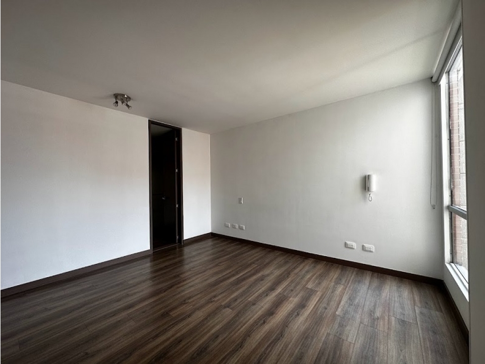 Apartamento en arriendo en Alejandria, Bogotá · foto 12 de 16