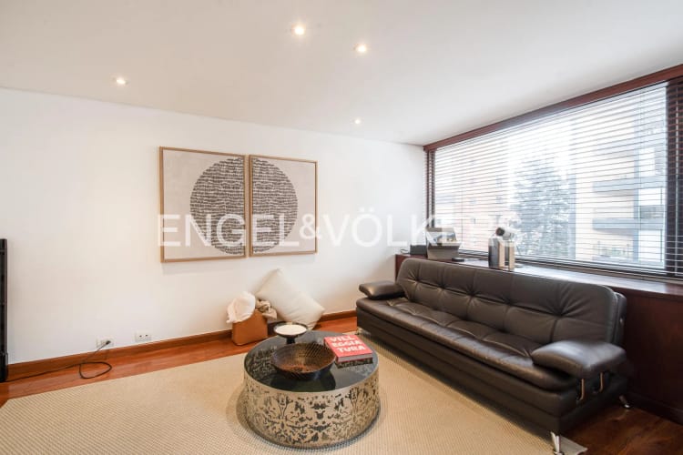 Apartamento de 3 alcobas en venta en Chicó Alto, Bogotá, 224 m² · foto 9 de 17
