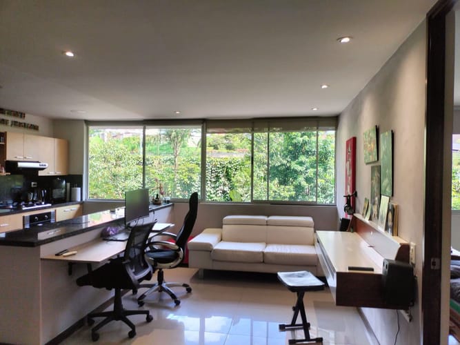 Apartamento de 1 alcoba en venta en El Poblado, Medellín, 50 m² · foto 2 de 12