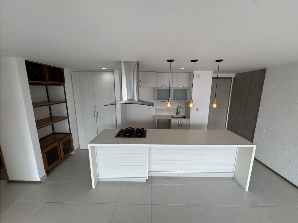 Apartamento en arriendo en Loma Del Esmeraldal, Envigado · foto 8 de 19