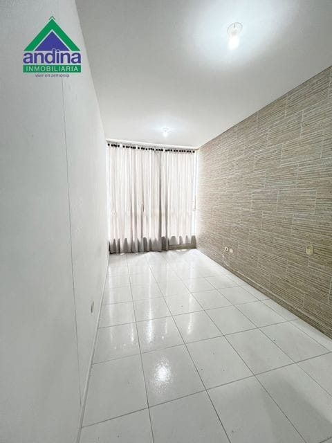 Apartamento de 3 alcobas en arriendo en Villa Marcela Et Ii, Piedecuesta, 60 m² · foto 2 de 11