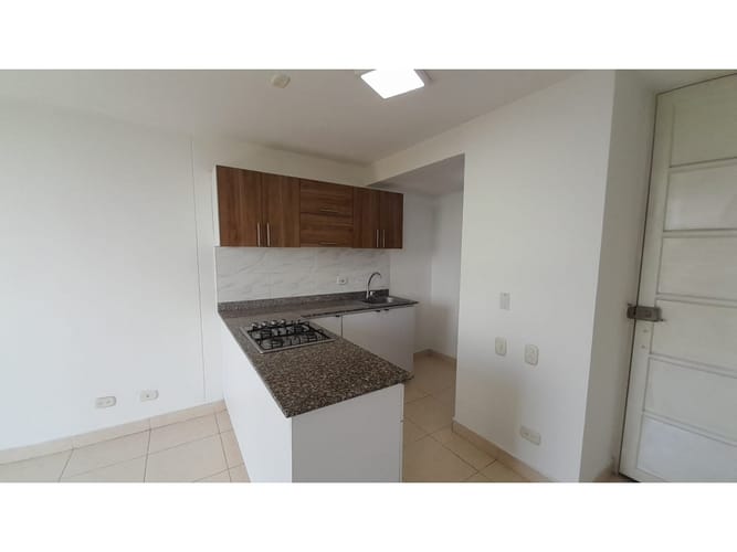 Apartamento de 2 alcobas en arriendo en Zona Industrial, Yumbo, 52 m² · foto 3 de 17