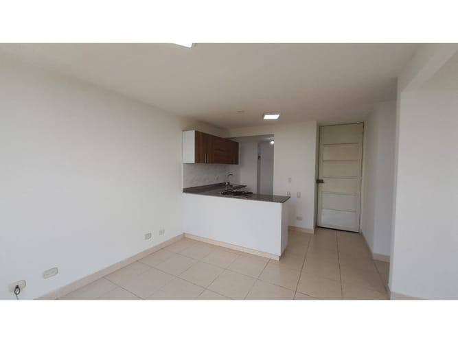 Apartamento de 2 alcobas en arriendo en Zona Industrial, Yumbo, 52 m² · foto 4 de 17