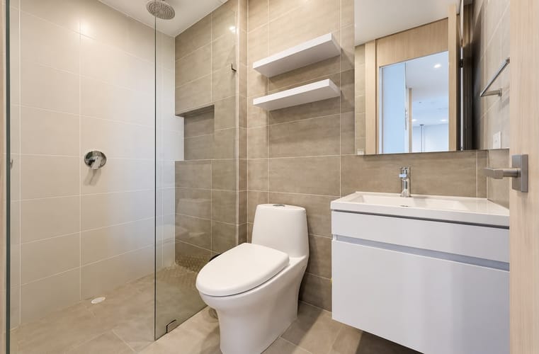 Apartamento de 2 alcobas en venta en Santa Barbara Oriental, Bogotá, 200 m² · foto 11 de 13