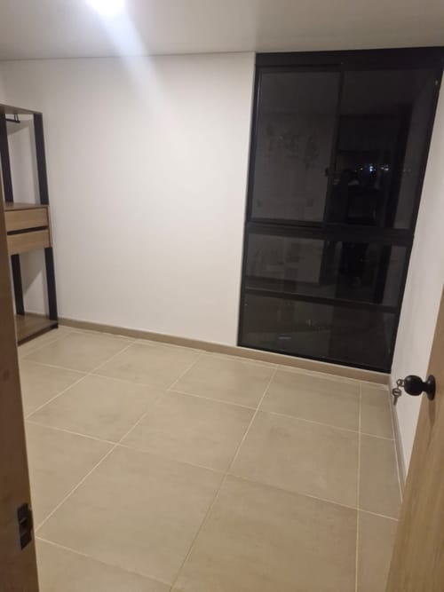 Apartamento de 2 alcobas en arriendo en Portal De Pinares, Armenia, 66 m² · foto 3 de 20