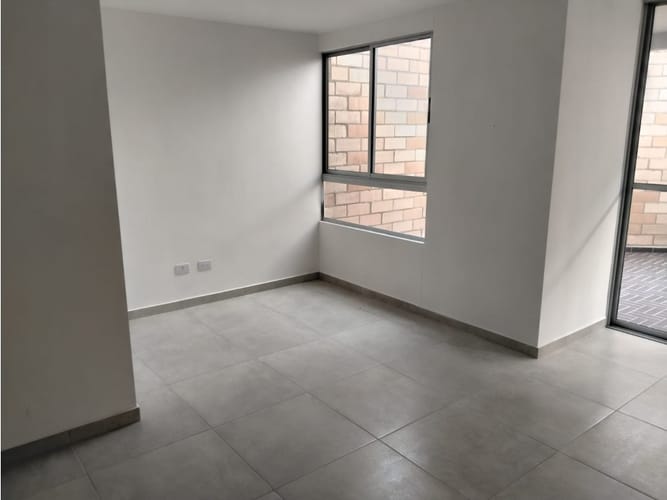 Apartamento de 3 alcobas en arriendo en Vegas De La Doctora, Sabaneta, 124 m² · foto 4 de 19