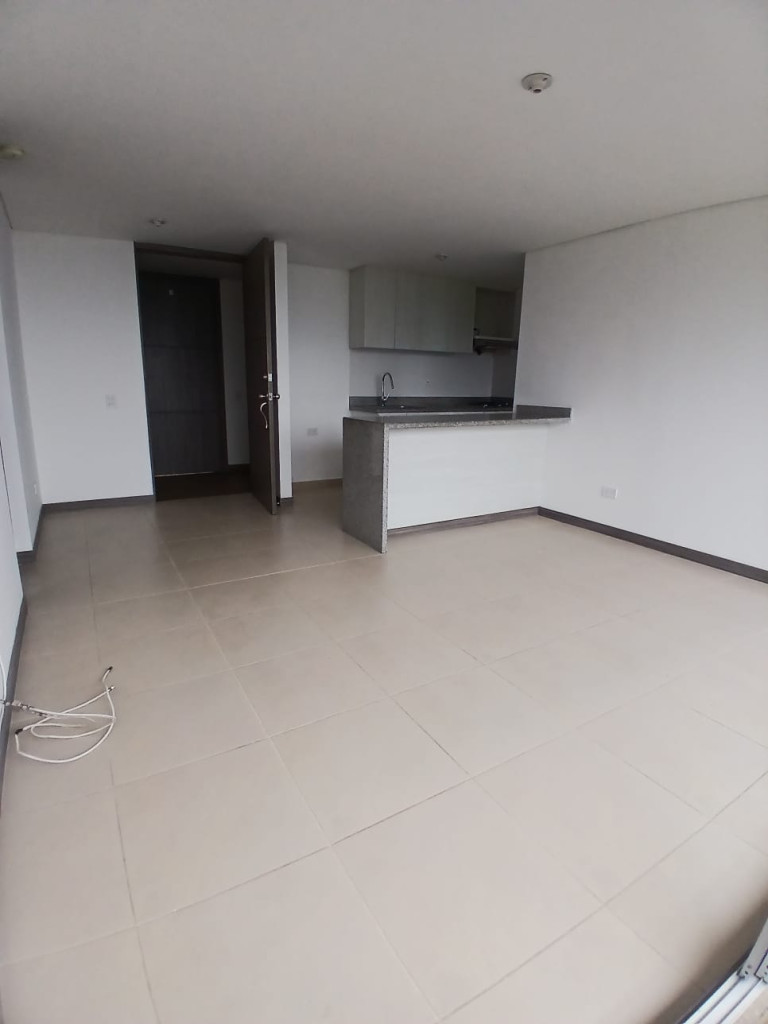 Apartamento en arriendo en La Ferreria, La Estrella · foto 4 de 13