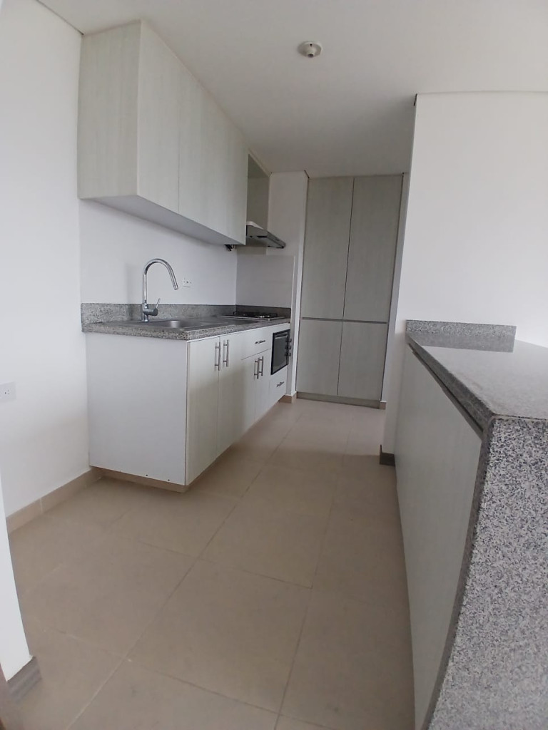 Apartamento en arriendo en La Ferreria, La Estrella · foto 5 de 13