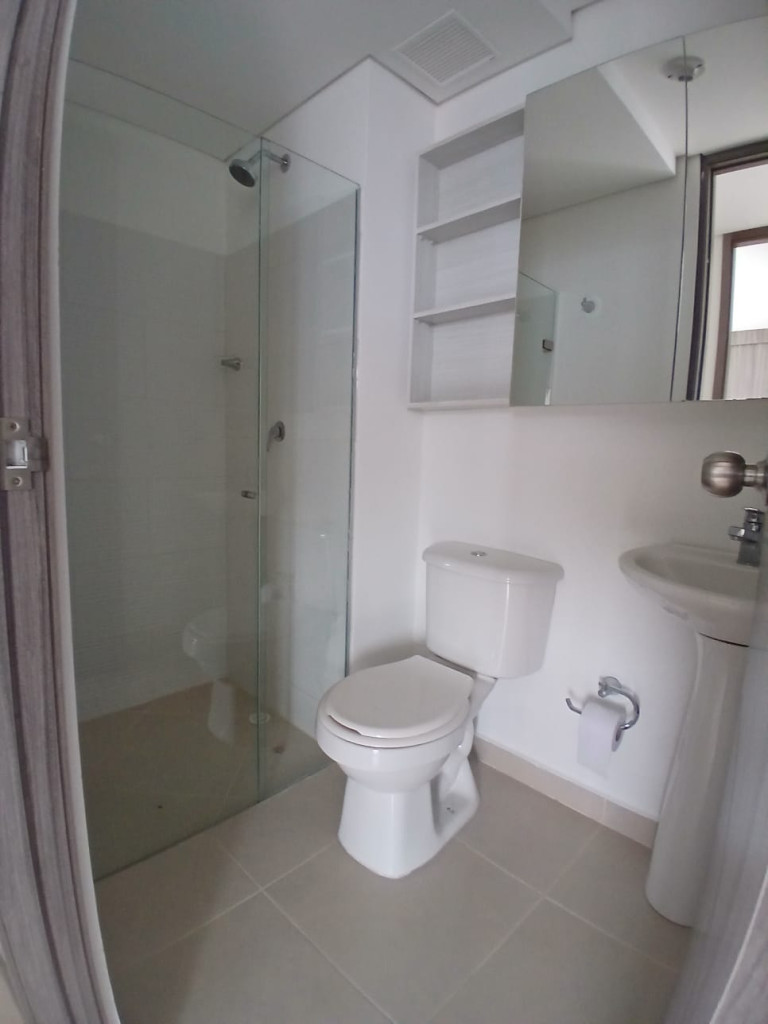 Apartamento en arriendo en La Ferreria, La Estrella · foto 9 de 13