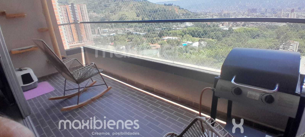 Apartamento en venta en Suramérica, Itagüí · foto 2 de 12