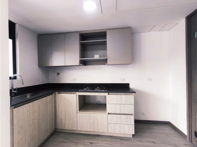 Apartamento de 2 alcobas en arriendo en Vía Las Palmas, Medellín, 65 m² · foto 6 de 17