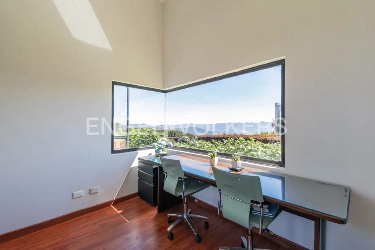 Casa de 4 alcobas en arriendo en Yerbabuena, Sopó, 360 m² · foto 7 de 20