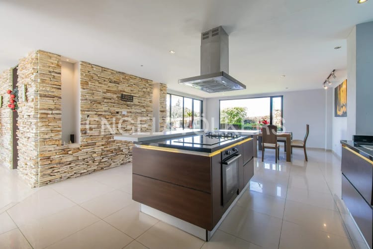 Casa de 4 alcobas en arriendo en Yerbabuena, Sopó, 360 m² · foto 5 de 20