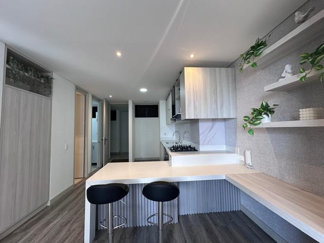 Apartamento de 1 alcoba en arriendo en El Poblado, Medellín, 57 m² · foto 8 de 16