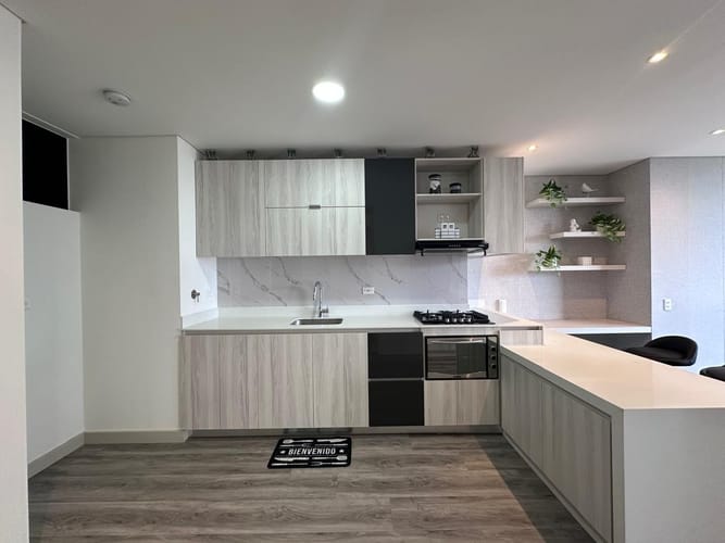 Apartamento de 1 alcoba en arriendo en El Poblado, Medellín, 57 m² · foto 7 de 16