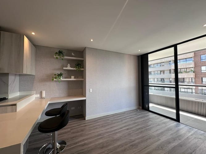 Apartamento de 1 alcoba en arriendo en El Poblado, Medellín, 57 m² · foto 2 de 16