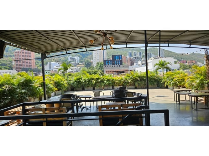 Local en arriendo en Granada, Cali, 420 m² · foto 22 de 23